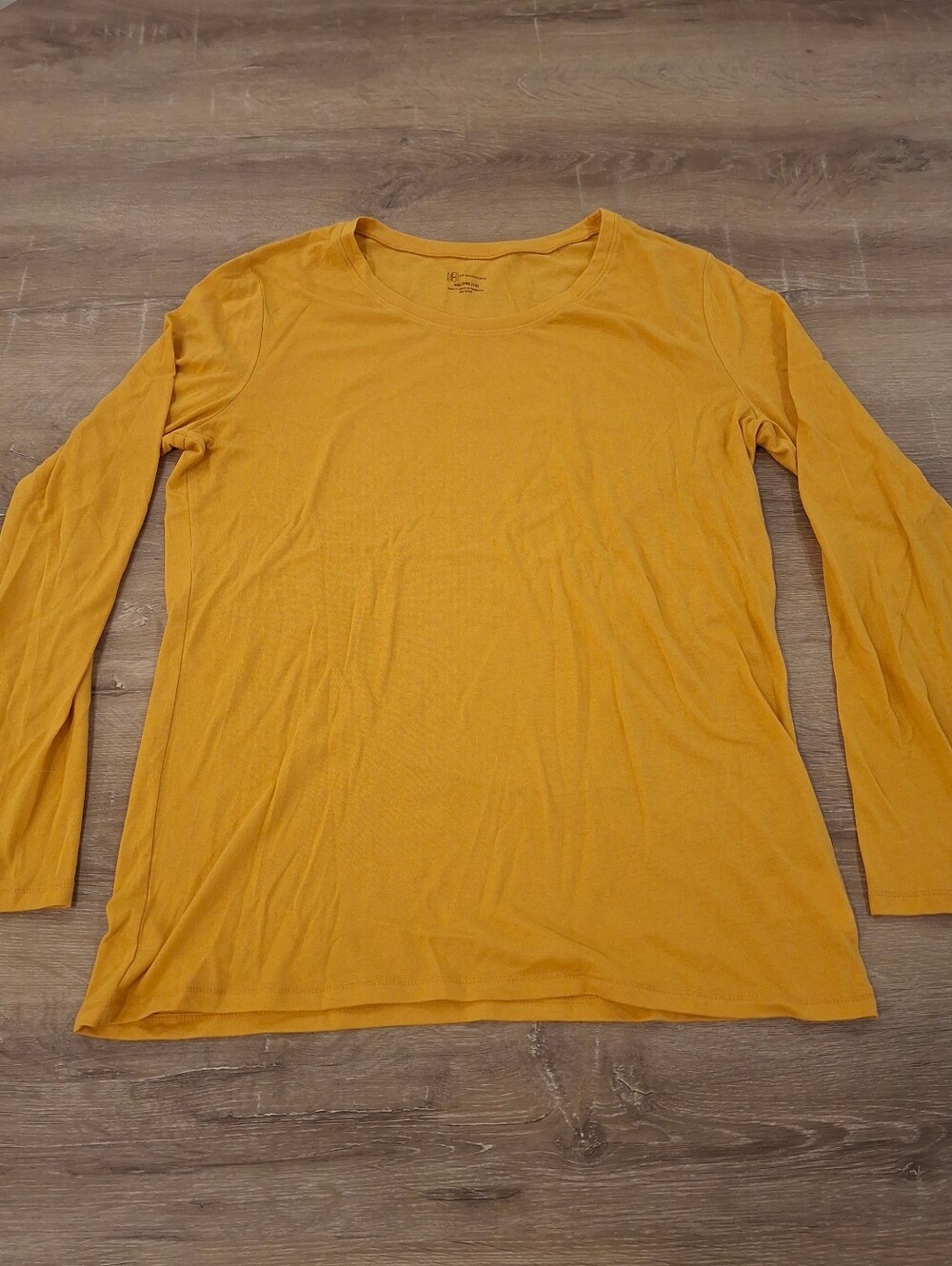 No Boundaries Long Sleeve Crewneck Tee Women's XXL Mustard Yellow
